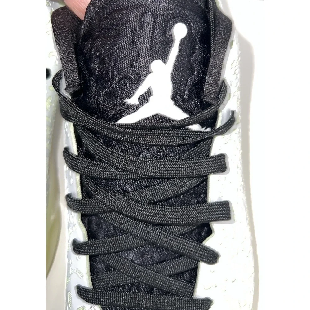 Air Jordan Zion 3 Sneakers Shoes Men Size 10.5 (24-b5)
